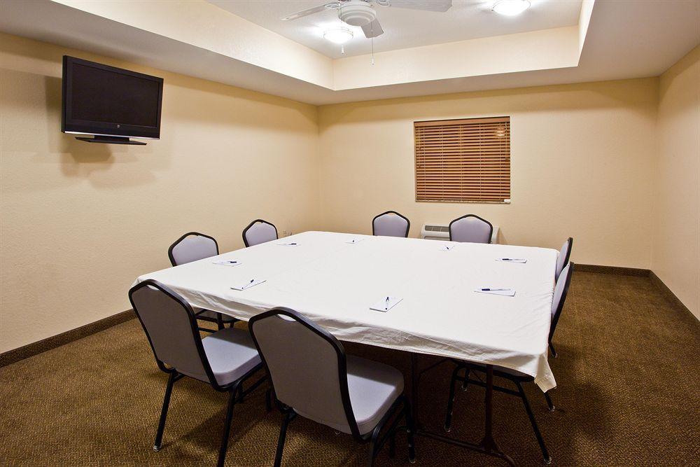 Candlewood Suites Fort Myers Interstate 75 By Ihg Kemudahan gambar
