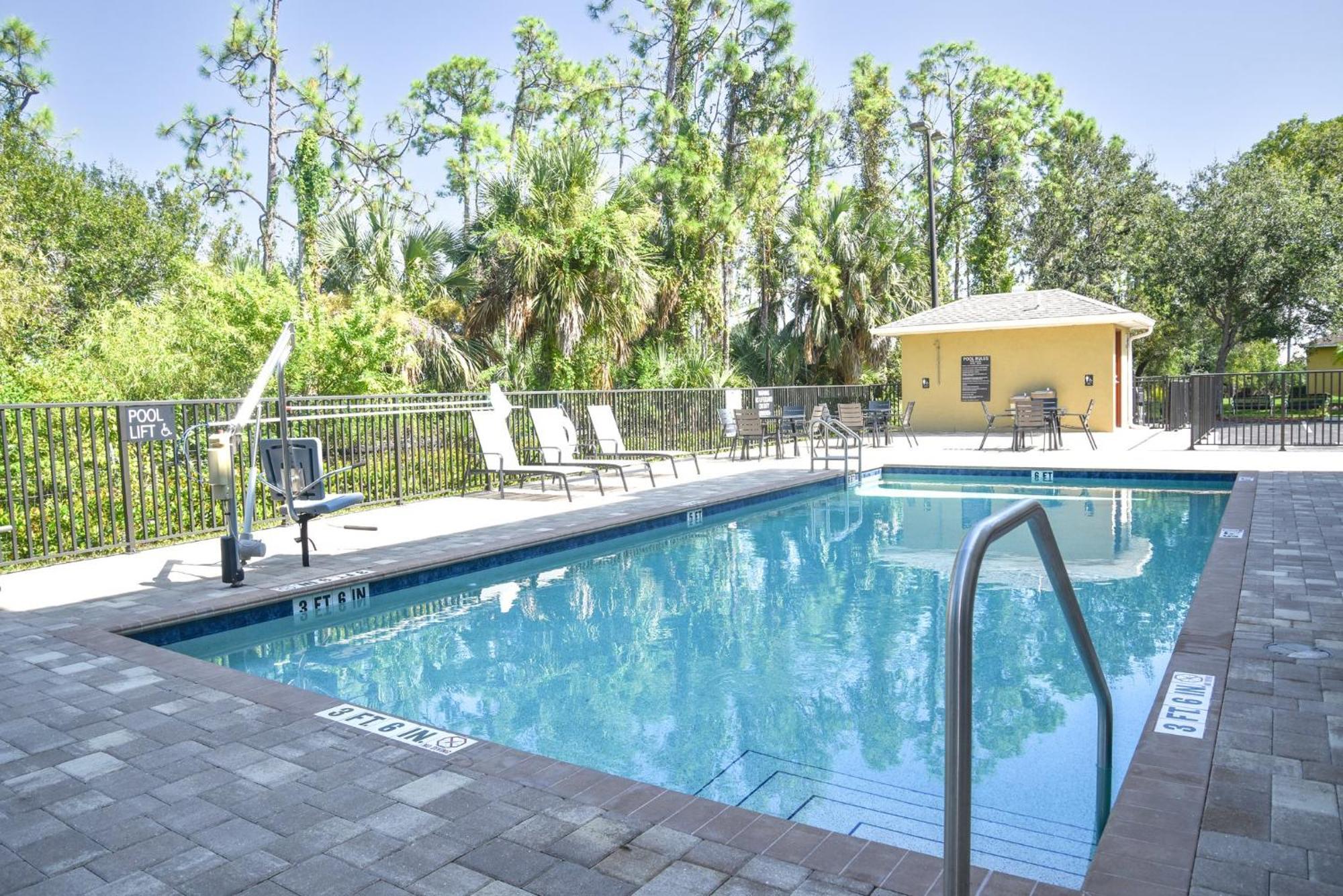 Candlewood Suites Fort Myers Interstate 75 By Ihg Luaran gambar