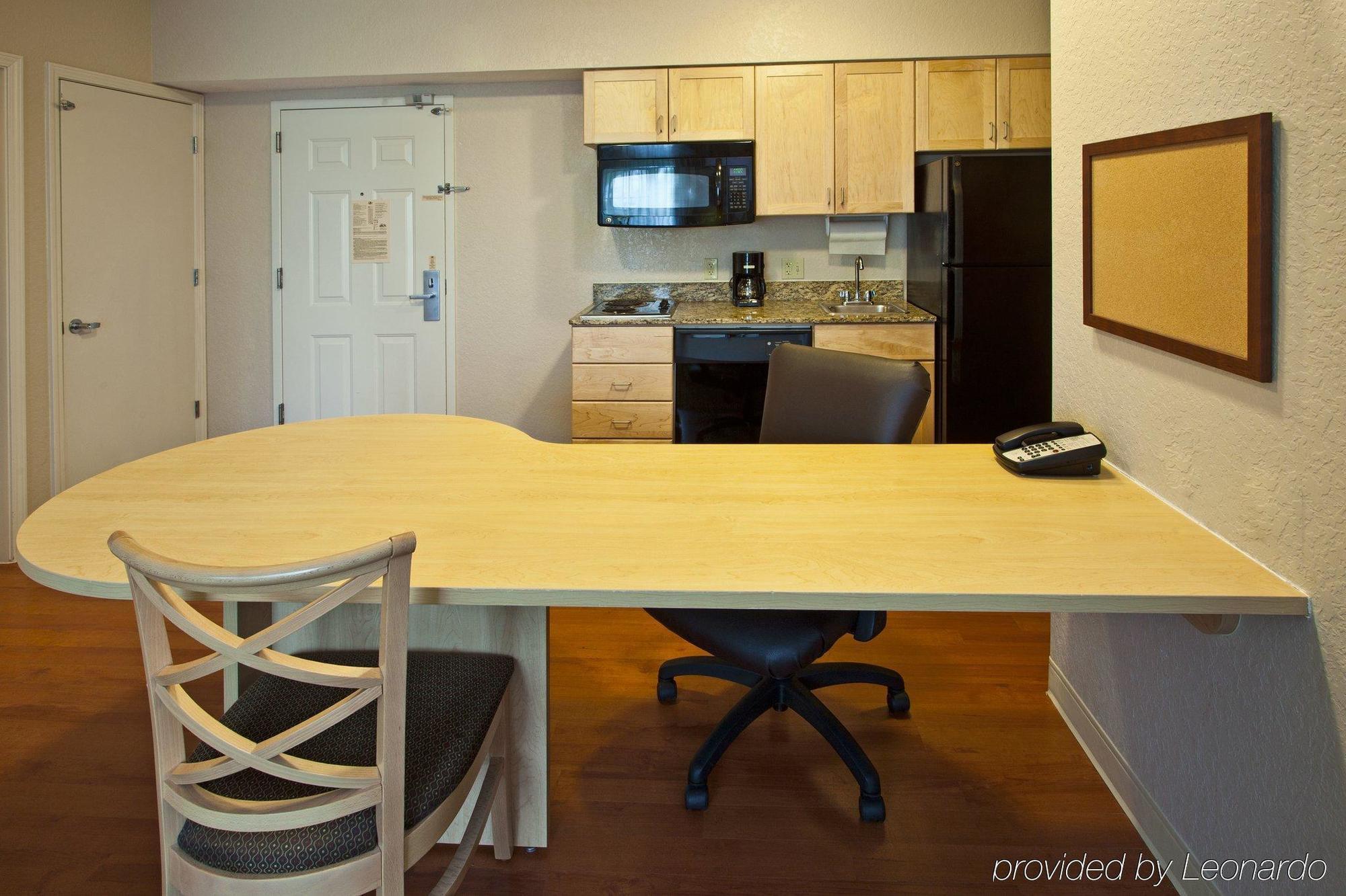 Candlewood Suites Fort Myers Interstate 75 By Ihg Bilik gambar